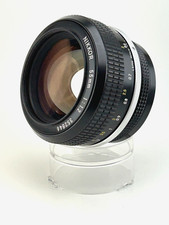 Nikon Nikkor 55mm f/ 1.2