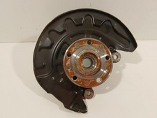 Mozzo ruota anteriore destro Volkswagen T-Roc 1.5 TSI 5Q0407256S