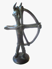 Francesco Pisanu statua modellata a mano di guerriero nuragico Melis Silecchia