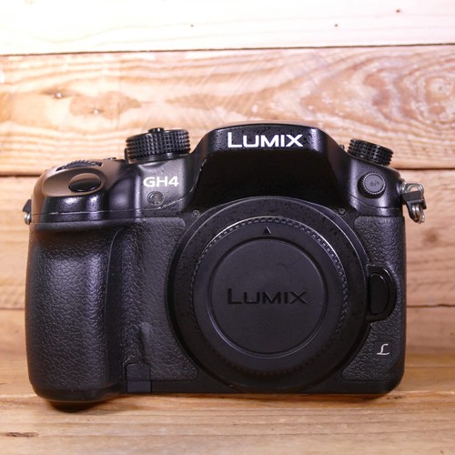 Corpo fotocamera panasonic gh4 - panasonic,
