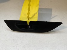 PULSANTIERA POSTERIORE DESTRA PER PEUGEOT 2008 Serie 98044803ZD (19>)