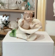 Statua In Porcellana Royal