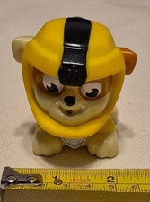 Paw Patrol Bagno Gomma Rubble con Casco Vasca da Bagno Giocattolo Water Squirter