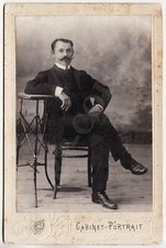 Foto armadio artistico uomo