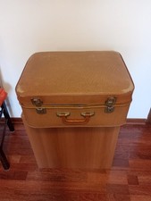 Antica Valigia di Cartone
