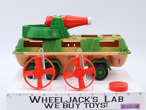 Combat cartoon ketchup vehicle - cartoon,