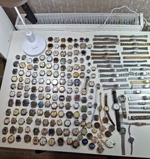 Orologi da polso sovietici di varie marche. Lotto.