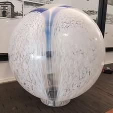 Lampada sfera trasparente