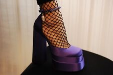 Tacchi alti Versace in raso e