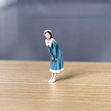 Figura di ragazza in miniatura
