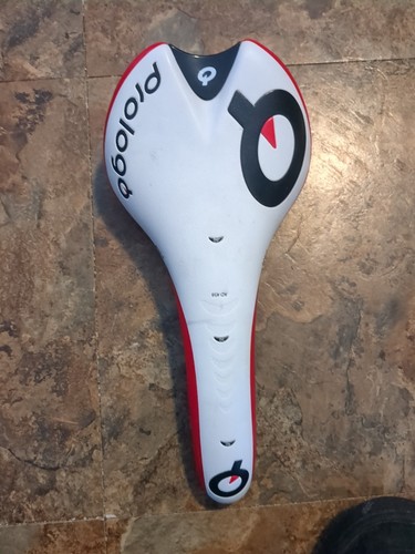 Prologo nago white and - nago, tr