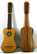 Musikalia Chitarra Battente di