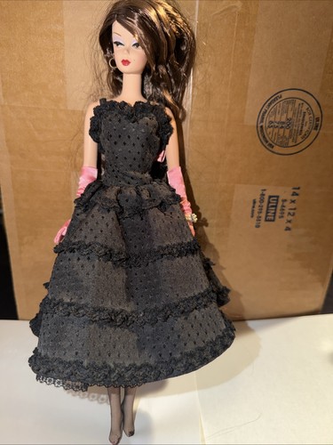 Barbie silkstone bambola bruna - barbie,