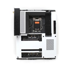 NZXT N7 Z590 bianco opaco