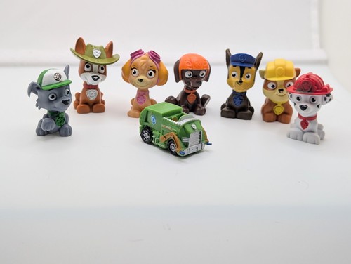 Paw patrol mini figure cake - paw,