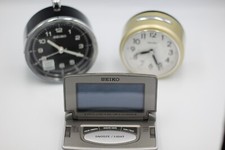 Lotto 3 Orologio sveglia