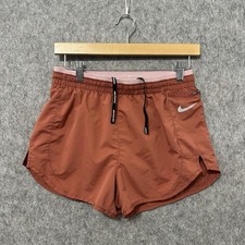 Nike Tempo Lux 3” Dri-FIT