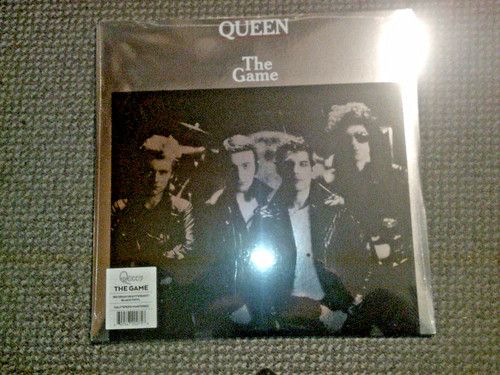 Queen the game - -,