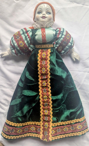 Bambola russa con mani viso - russa,