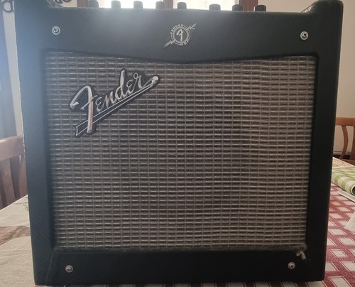 Amplificatore chitarra - amplificatore,
