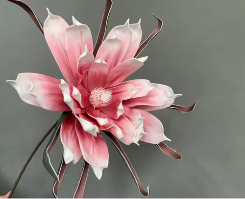 Fiore schiuma gigante - in,
