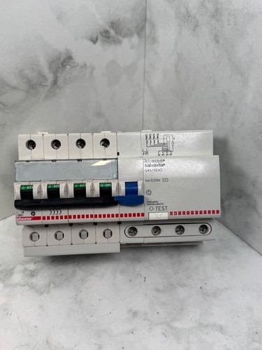 Bticino f84 btdin60 400v - btdin60,