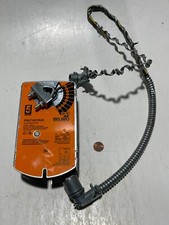 Attuatore ammortizzatore