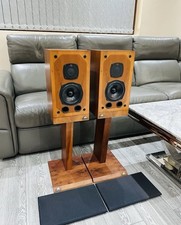 Rari altoparlanti hifi Castle Durham II e supporti originali 70W