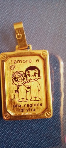 Rara medaglietta love - love, is