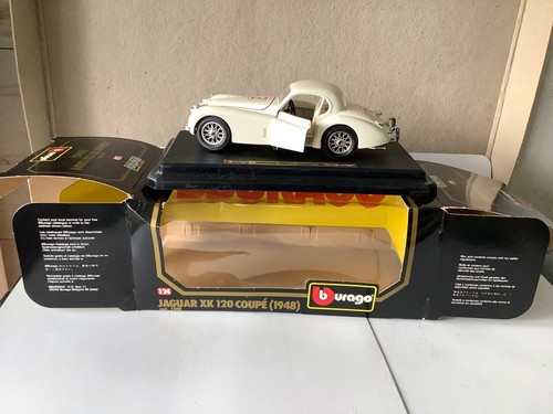 Die cast bburago - 1508, 1:24