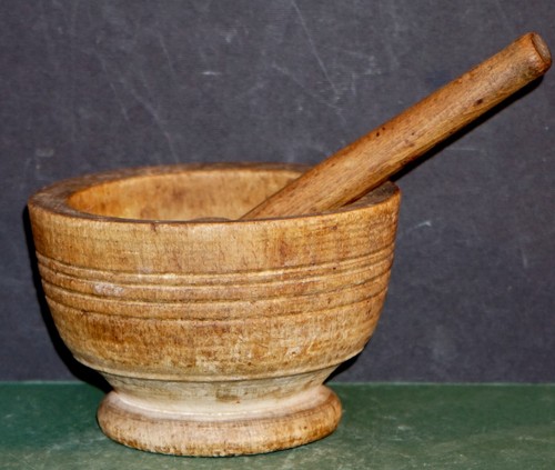 Antico mortaio legno con - antico,