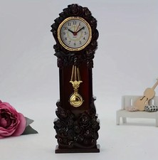 Elegante orologio da tavolo