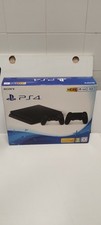 PLAY STATION 4 - LEGGI