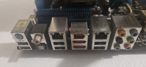 Scheda madre asus - pro, con