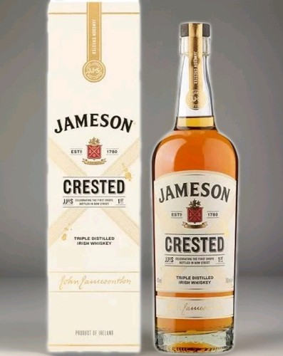 Jameson crested triple - crested,