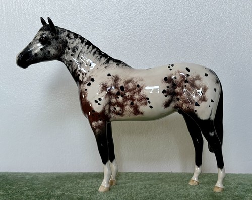 Royal doulton appaloosa - doulton,