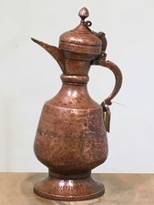 Brocca antica in rame