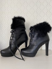 Stivaletti Gucci neri in pelle