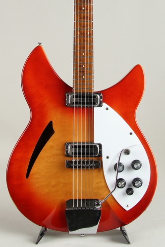 Rickenbacker 1966 335 - , fireglo