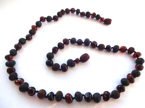 Elegante collana realizzata - elegante,
