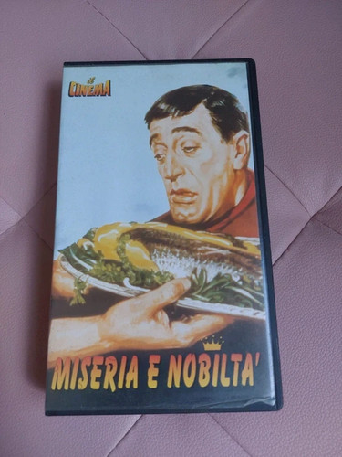 Videocassetta vhs miseria e - videocassetta,