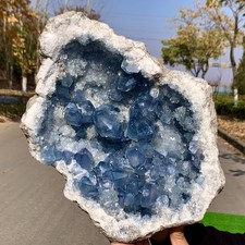 Cristallo di quarzo geode