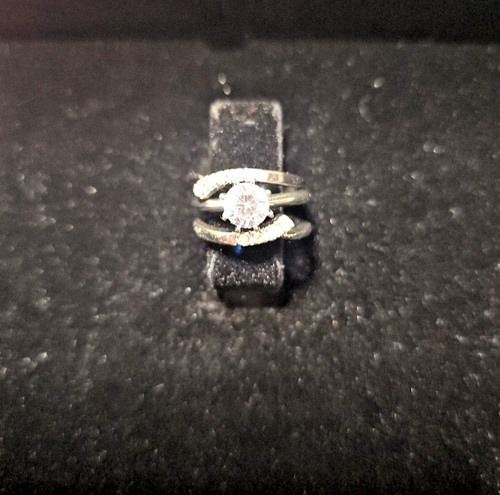 Avon solitario trio anello con - solitario,