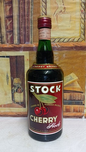Cherry brandy stock liquore - brandy,
