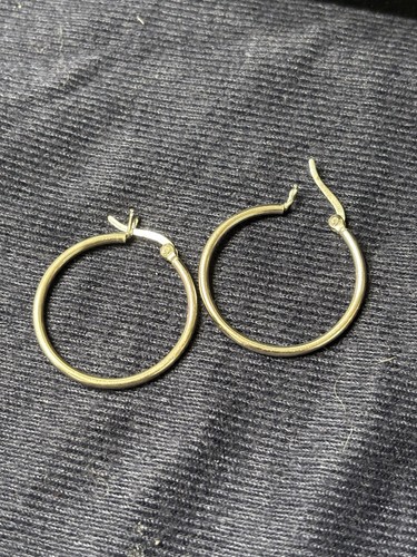 Orecchini cerchio argento - a,