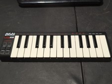 Akai Professional LPK25 25