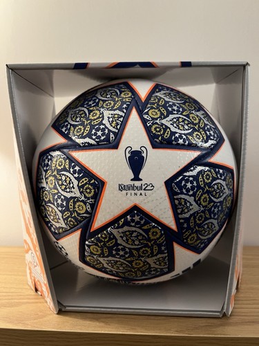 Nuovo ufficiale uefa - nuovo,