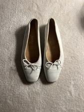 Ballerine Chanel 35,5 scarpe décolleté ballerine in pelle bianca logo CC