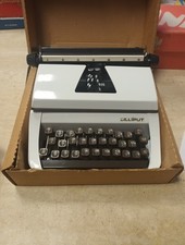 Macchina da scrivere