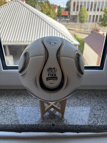 Adidas teamgeist omb matchball - adidas,